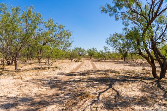 2133 Lausen, Del Rio, TX 78840