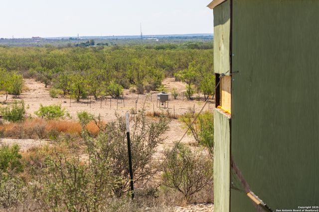 2133 Lausen, Del Rio, TX 78840