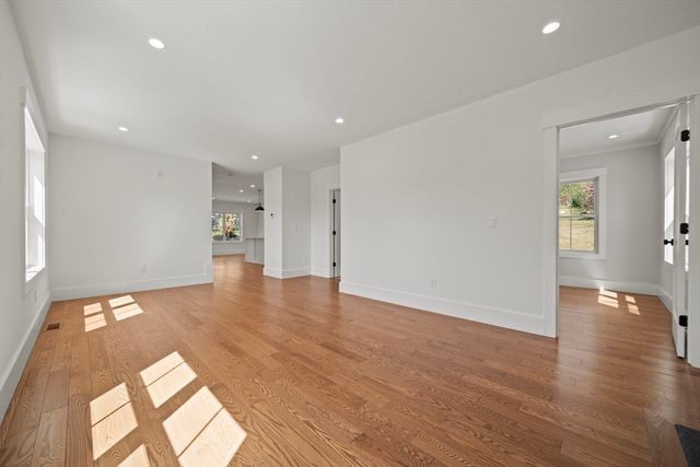 301 Maple, Shrewsbury, MA 01545