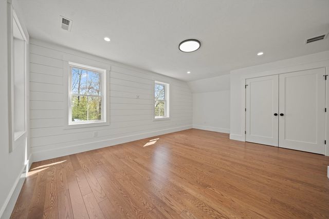 301 Maple, Shrewsbury, MA 01545