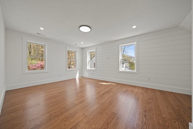 301 Maple, Shrewsbury, MA 01545