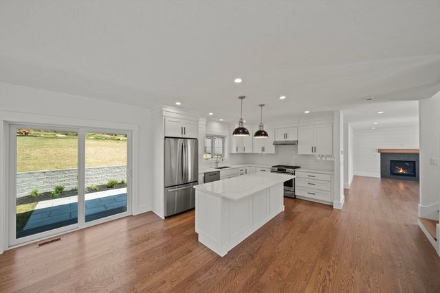 301 Maple, Shrewsbury, MA 01545