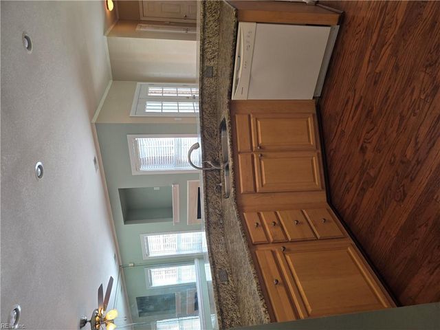 905 Riddlehurst AVE, Chesapeake, VA 23320