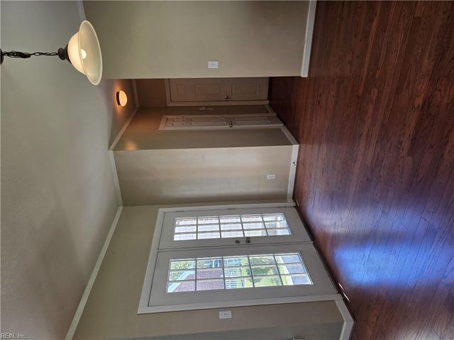 905 Riddlehurst AVE, Chesapeake, VA 23320