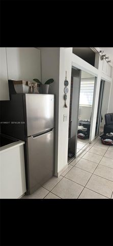 2160 BayDr 2-11, Miami Beach, FL 33141