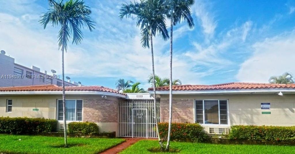 2160 BayDr 2-11, Miami Beach, FL 33141