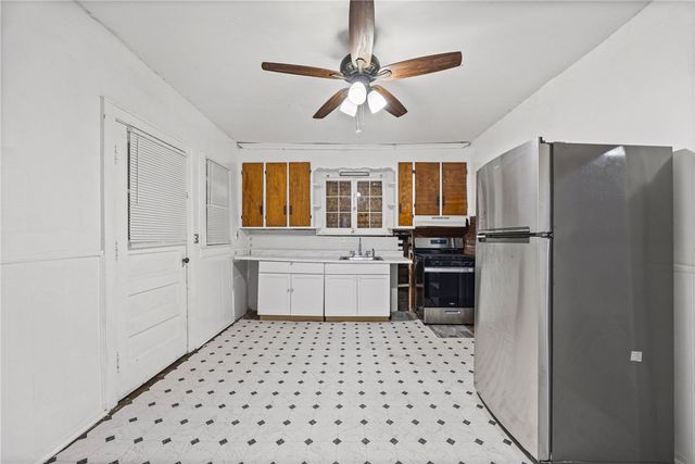 181 Myrtle Street, Rochester, NY 14606