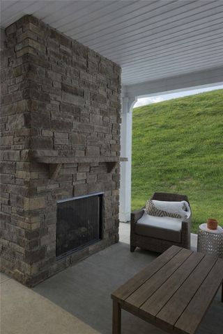 4277 Hawthorn Drive, South Park, PA 15129