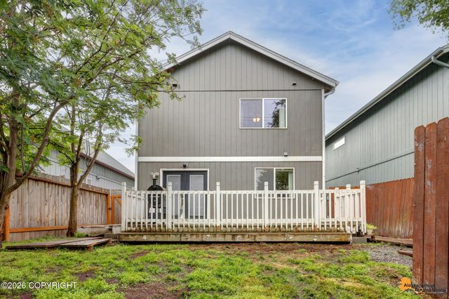 4042 Sycamore Loop, Anchorage, AK 99504