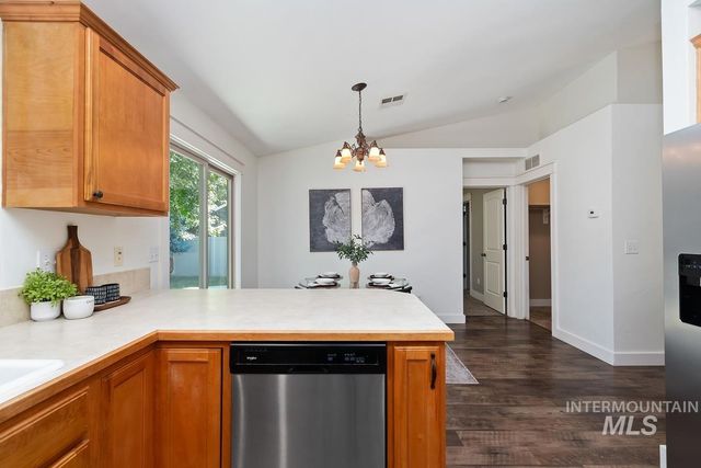 1356 W Great Basin, Meridian, ID 83646