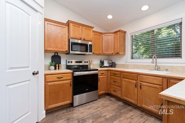 1356 W Great Basin, Meridian, ID 83646