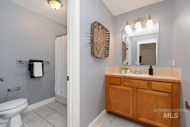 1356 W Great Basin, Meridian, ID 83646