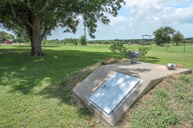 800 VZ County Road 2135, Canton, TX 75103