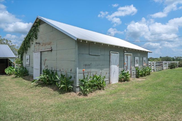 800 VZ County Road 2135, Canton, TX 75103