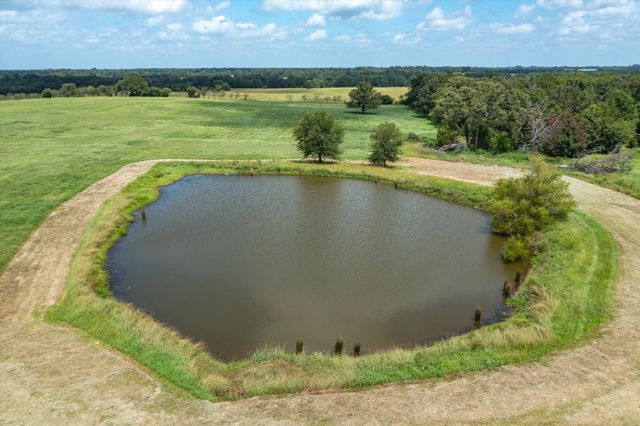 800 VZ County Road 2135, Canton, TX 75103
