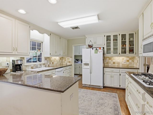 2406 Hermitage Drive, Montgomery, AL 36111