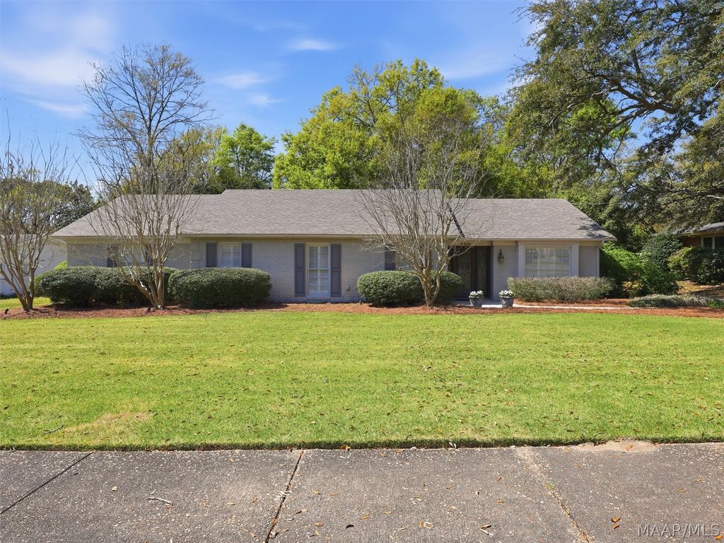 2406 Hermitage Drive, Montgomery, AL 36111