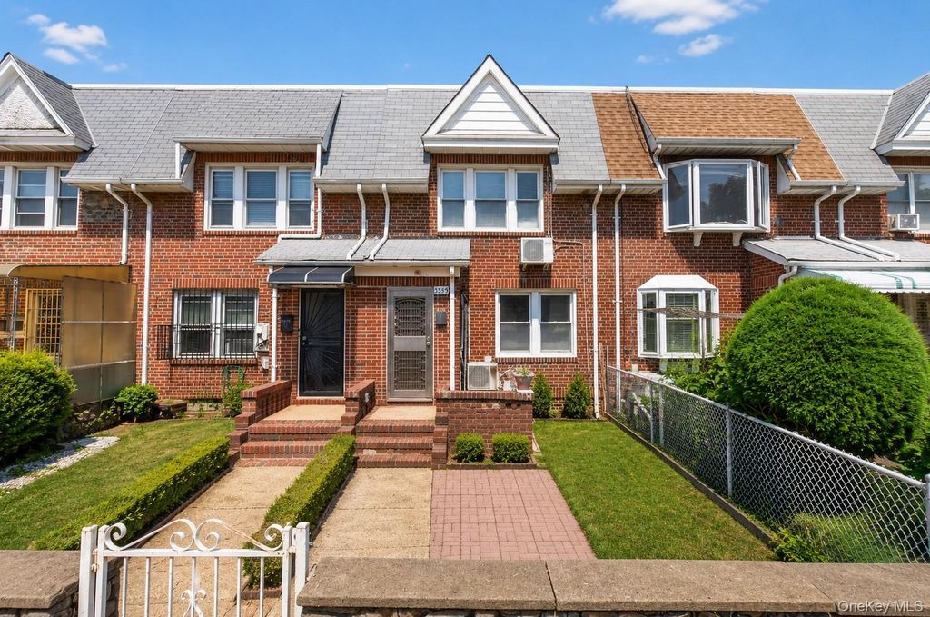 153-39 60th Avenue, Flushing, NY 11355 — exterior