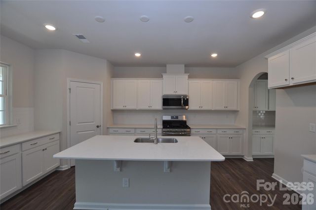 3102 Deep River Way, Waxhaw, NC 28173