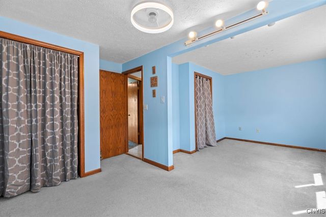 4278 Makyes Road, Onondaga, NY 13215