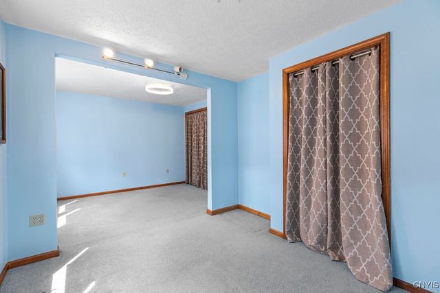 4278 Makyes Road, Onondaga, NY 13215