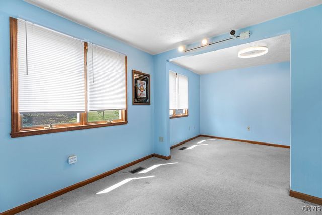 4278 Makyes Road, Onondaga, NY 13215