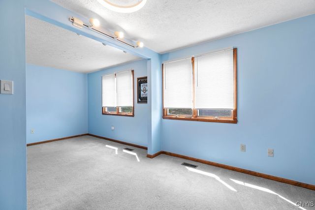 4278 Makyes Road, Onondaga, NY 13215