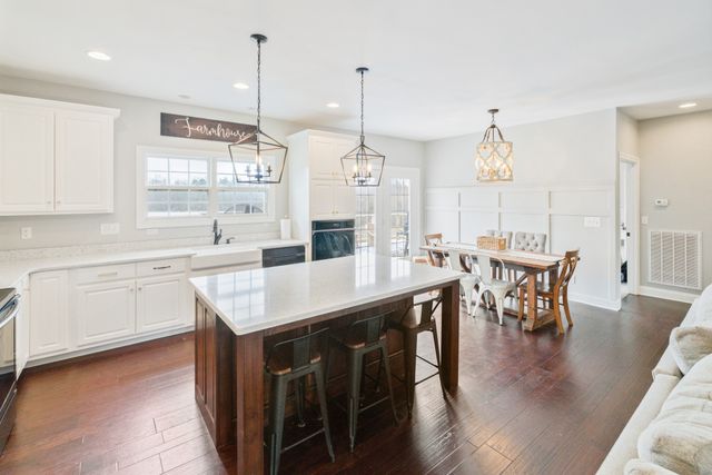 656 Osement Rd, Mcminnville, TN 37110