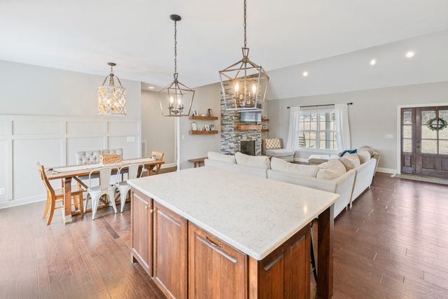 656 Osement Rd, Mcminnville, TN 37110