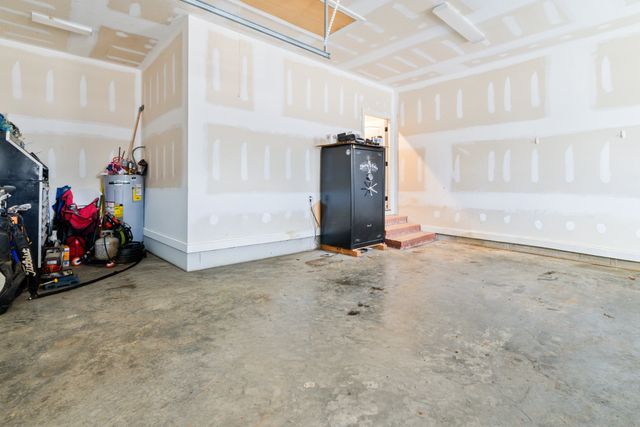 656 Osement Rd, Mcminnville, TN 37110