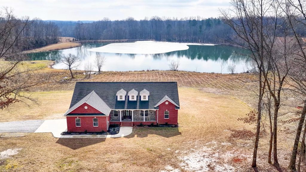 656 Osement Rd, Mcminnville, TN 37110