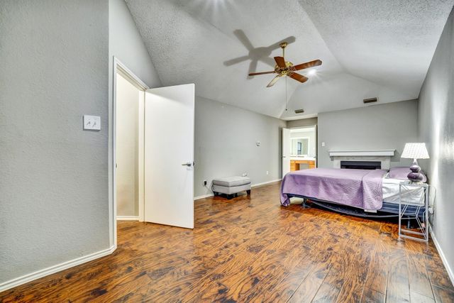 1606 Kingspoint Drive, Carrollton, TX 75007