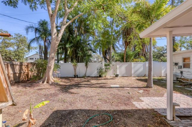2551 WILKINSON ROAD, Sarasota, FL 34231