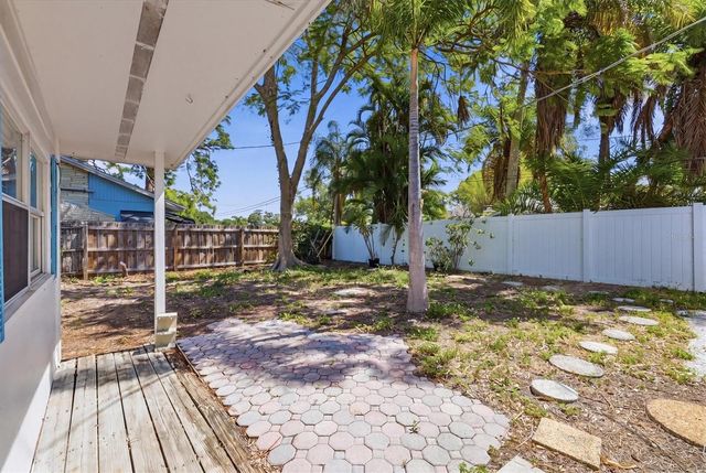 2551 WILKINSON ROAD, Sarasota, FL 34231