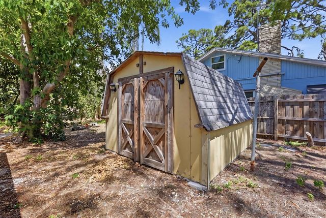 2551 WILKINSON ROAD, Sarasota, FL 34231
