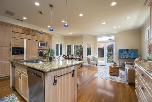 4330 Niagara Avenue, San Diego, CA 92107