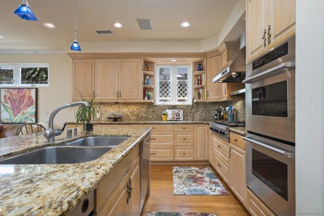 4330 Niagara Avenue, San Diego, CA 92107