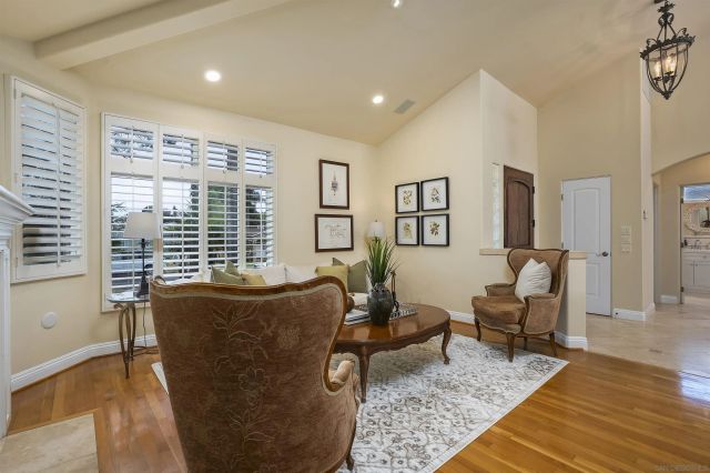 4330 Niagara Avenue, San Diego, CA 92107