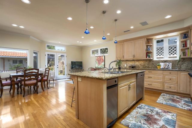 4330 Niagara Avenue, San Diego, CA 92107