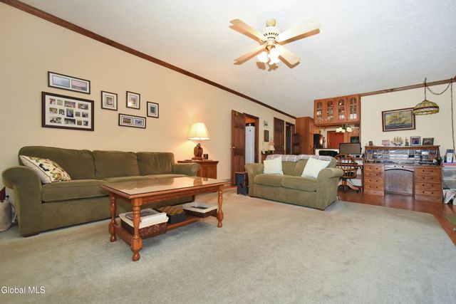 9 Northwood Drive, Ballston Spa, NY 12020