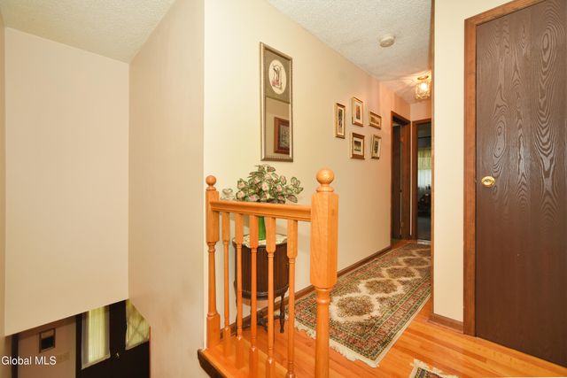 9 Northwood Drive, Ballston Spa, NY 12020