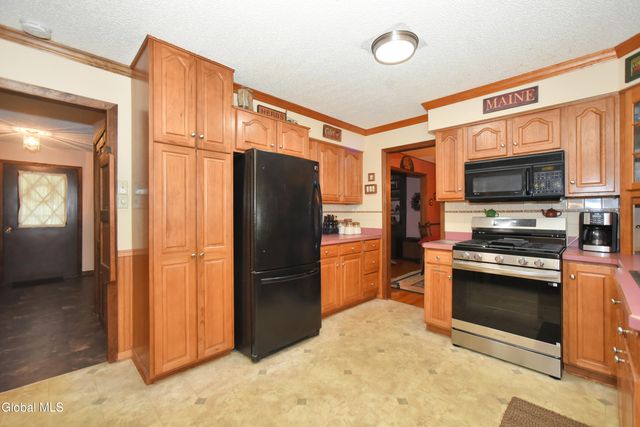 9 Northwood Drive, Ballston Spa, NY 12020