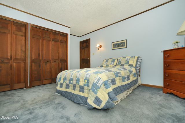 9 Northwood Drive, Ballston Spa, NY 12020