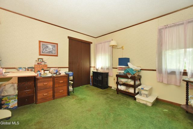 9 Northwood Drive, Ballston Spa, NY 12020