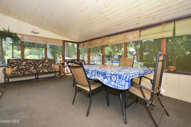 9 Northwood Drive, Ballston Spa, NY 12020