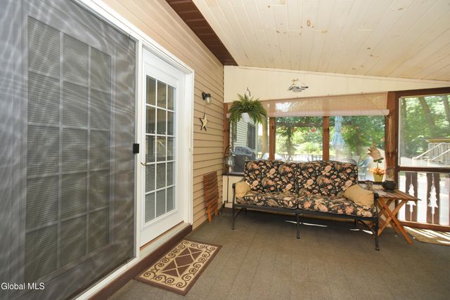 9 Northwood Drive, Ballston Spa, NY 12020