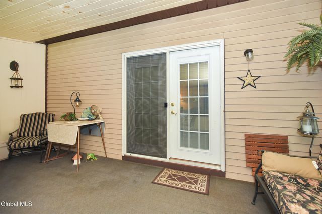 9 Northwood Drive, Ballston Spa, NY 12020