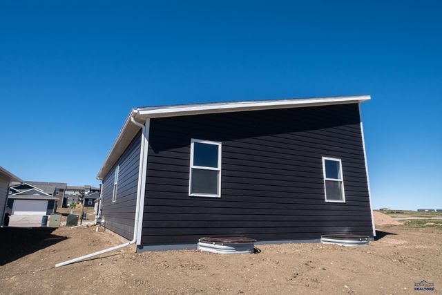 461 YELNER DR, Box Elder, SD 57719