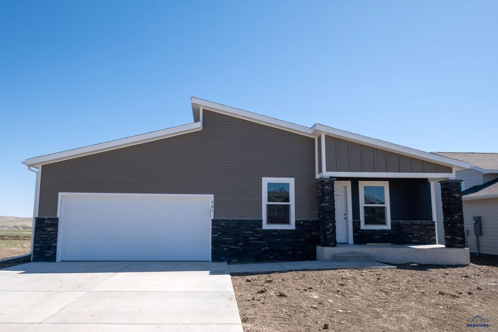 461 YELNER DR, Box Elder, SD 57719