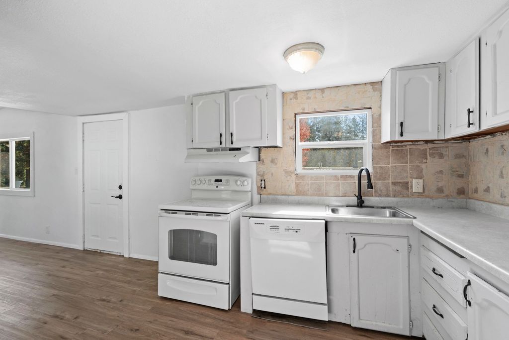 34124 N Newport Hwy, Chattaroy, WA 99003 photo 7